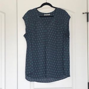Daniel Rainn Blue Print Top